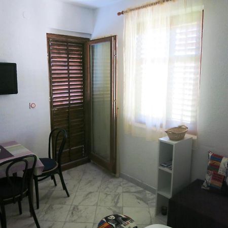 Apartments Delibasic โรกอซนิซา ภายนอก รูปภาพ