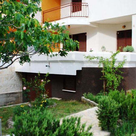 Apartments Delibasic โรกอซนิซา ภายนอก รูปภาพ