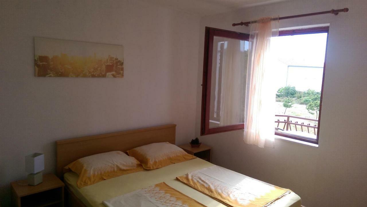 Apartments Delibasic โรกอซนิซา ภายนอก รูปภาพ