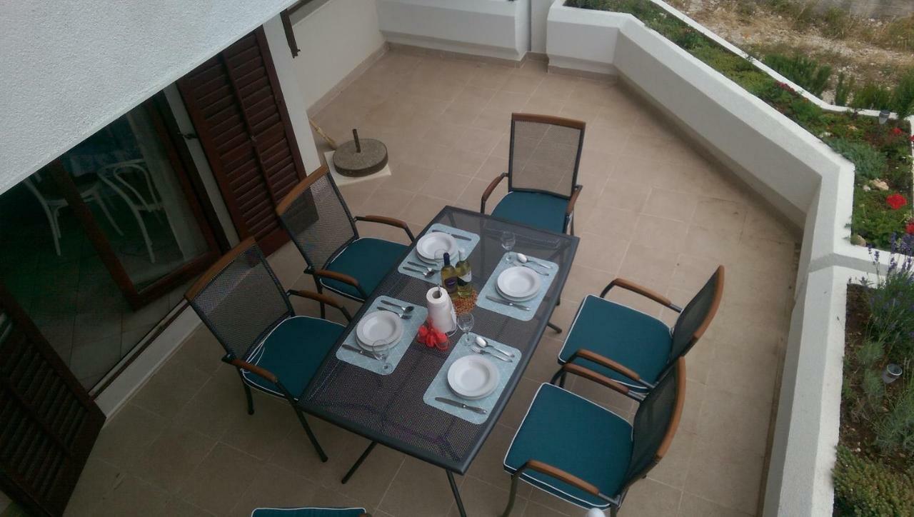 Apartments Delibasic โรกอซนิซา ภายนอก รูปภาพ