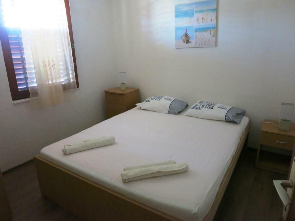 Apartments Delibasic โรกอซนิซา ภายนอก รูปภาพ